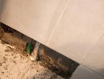 南乐楼顶漏水维修公司分享下修复水管漏水的几种小方法